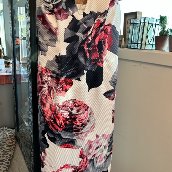 STRAPPY ROSE HALTER DRESS WITH - Red- Pink/ Gray/Black W/ White Backing - Picture 10 of 13